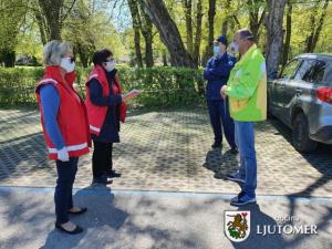 Čebelarska zveza Slovenije donirala 4.000 evrov 3